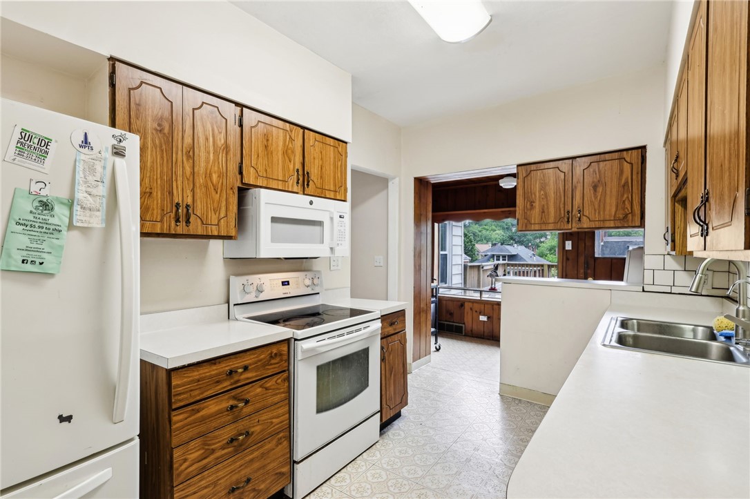 6358 Morrowfield Ave