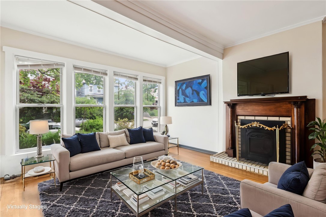 6358 Morrowfield Ave