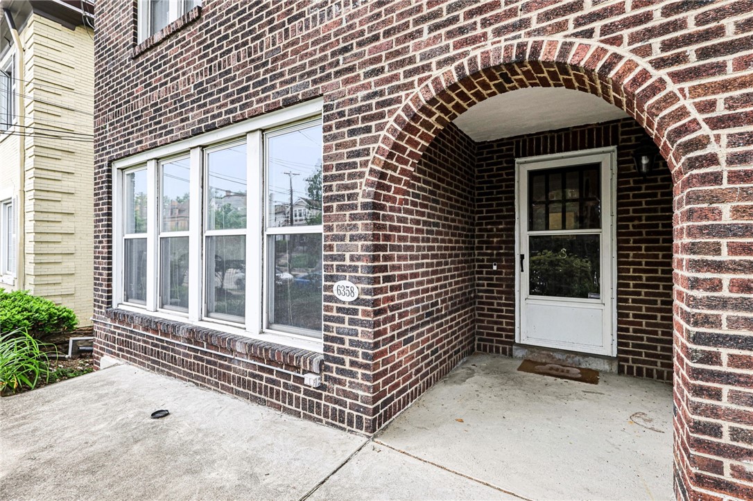 6358 Morrowfield Ave