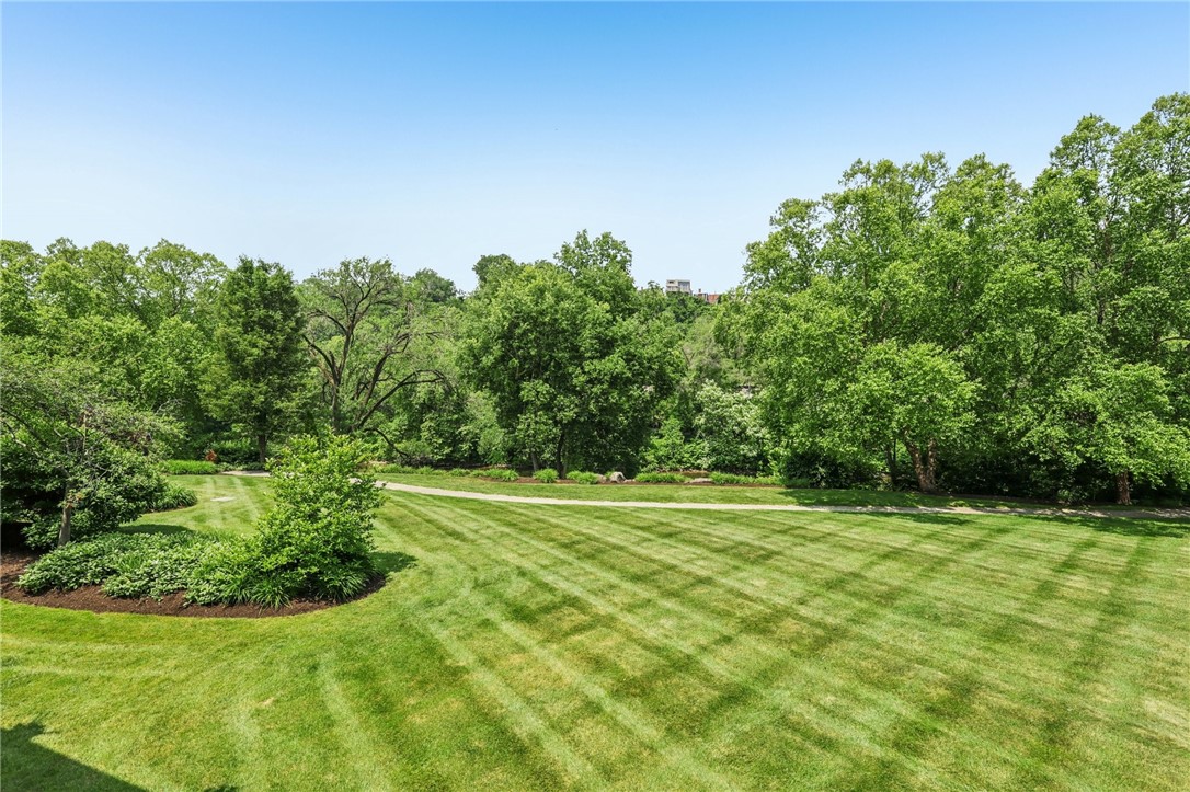 33 Waterfront Drive