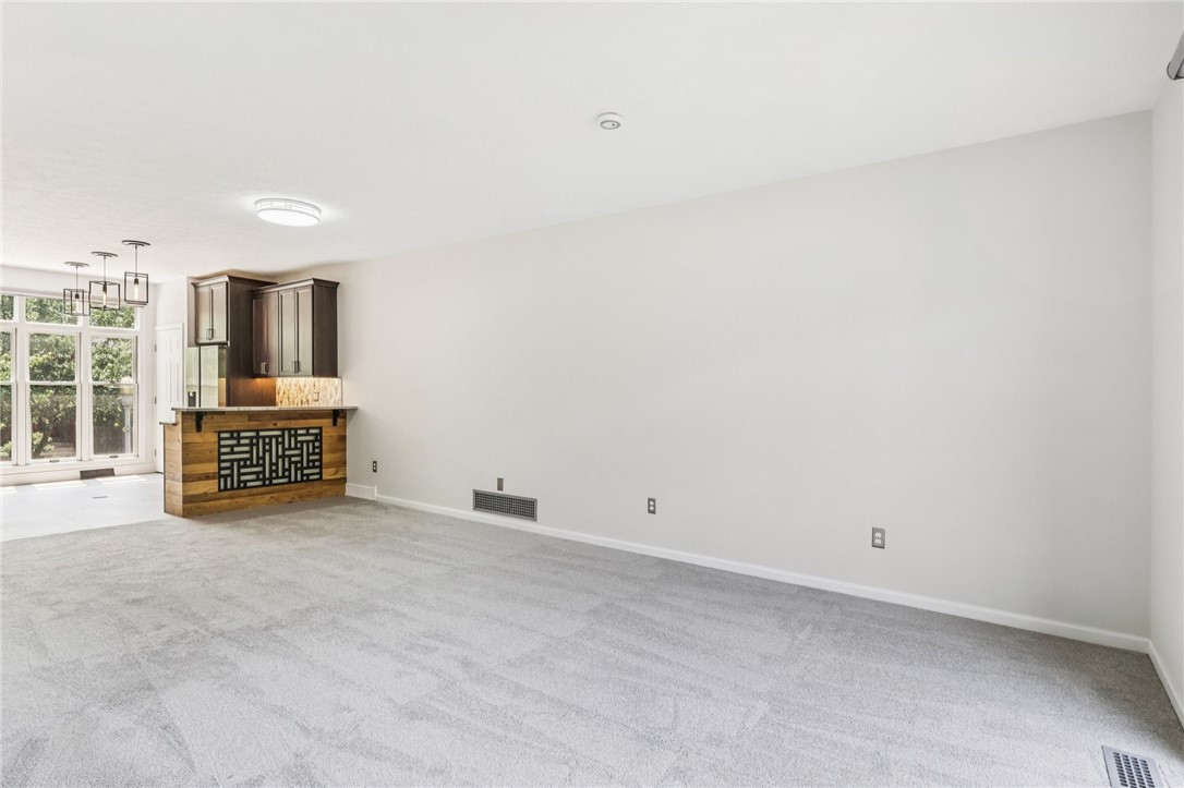 33 Waterfront Drive
