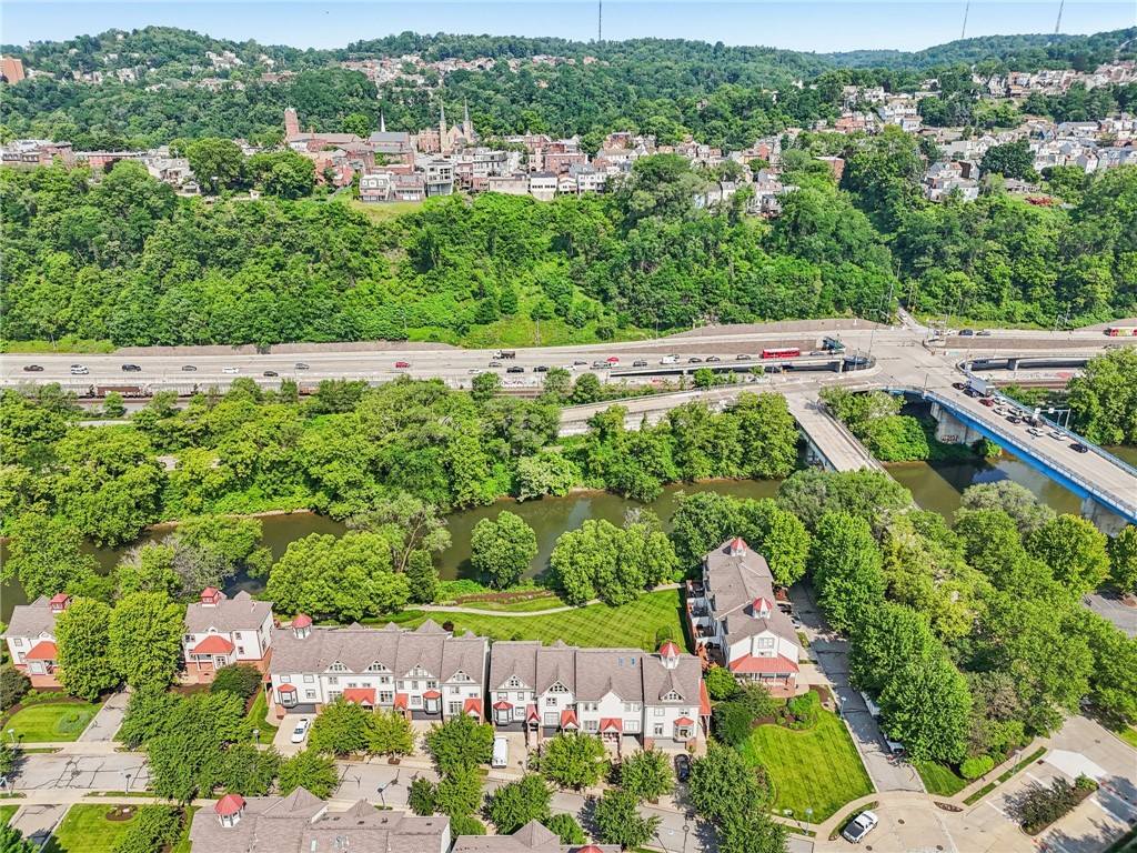 33 Waterfront Drive