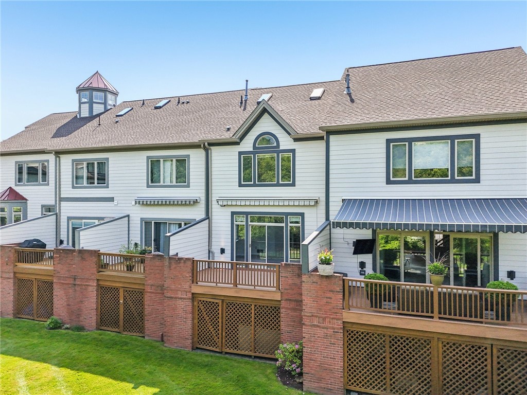 33 Waterfront Drive