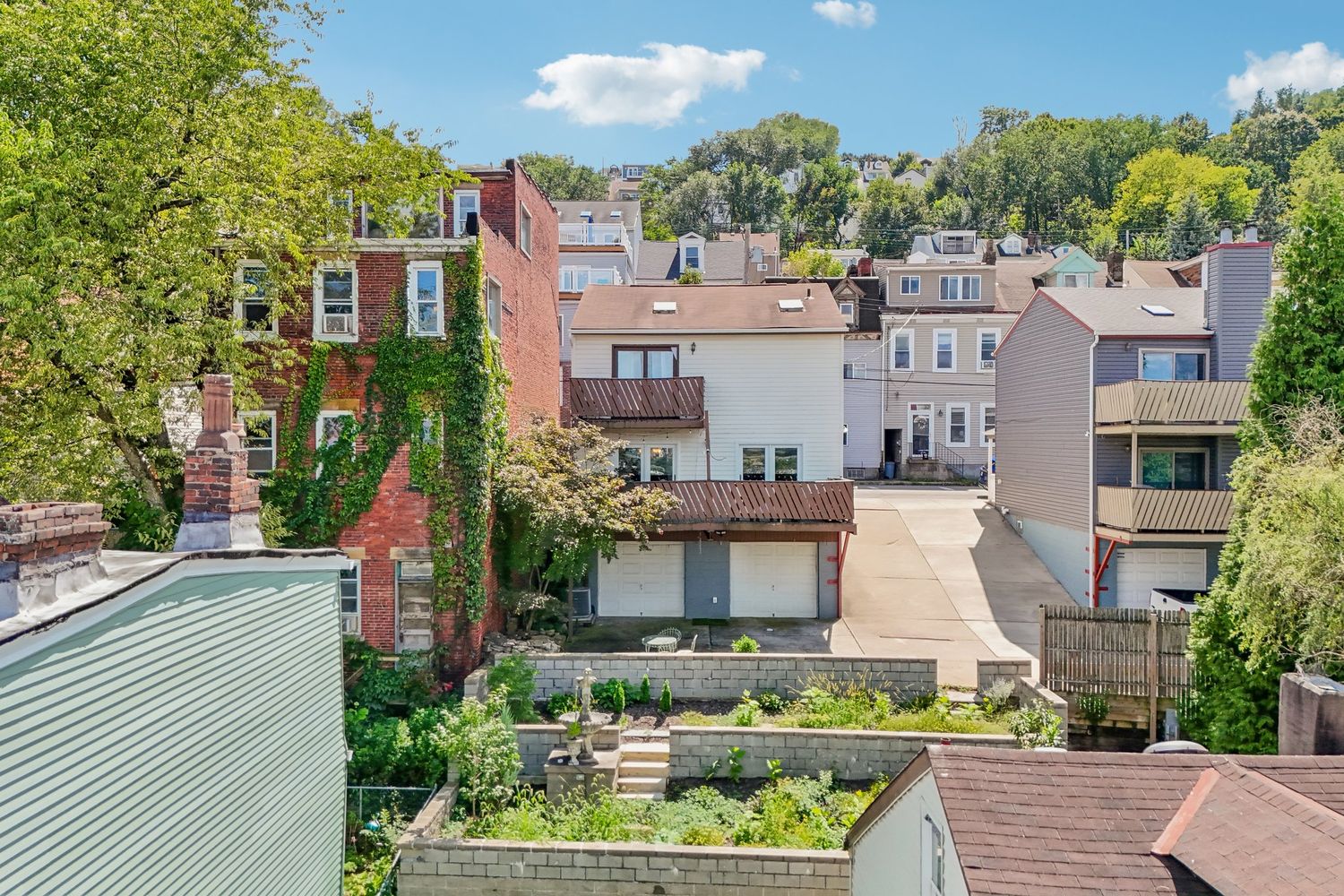 139 Pius STREET
