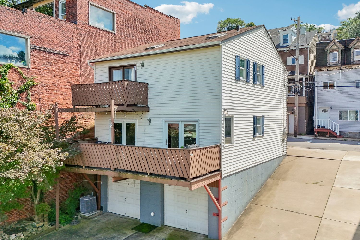 139 Pius STREET