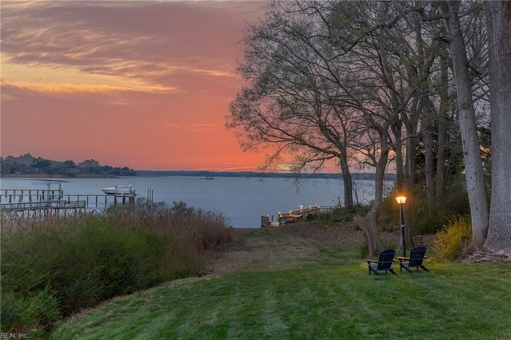 118 Sleepy Point WAY