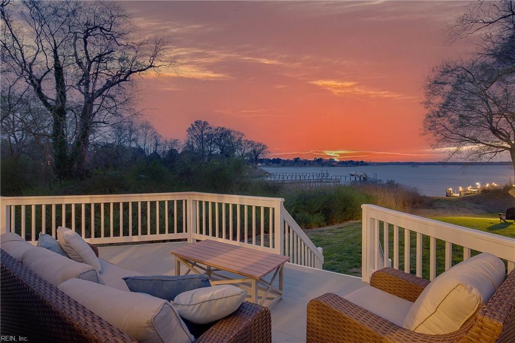 118 Sleepy Point WAY