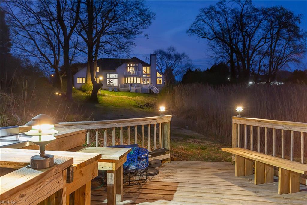 118 Sleepy Point WAY