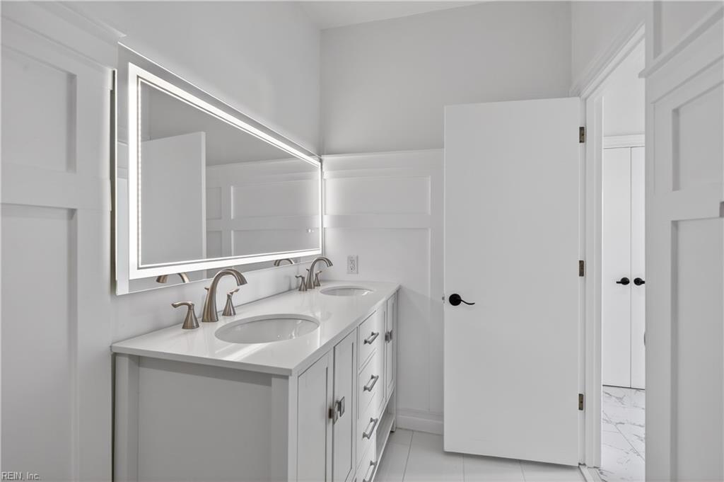 118 Sleepy Point WAY