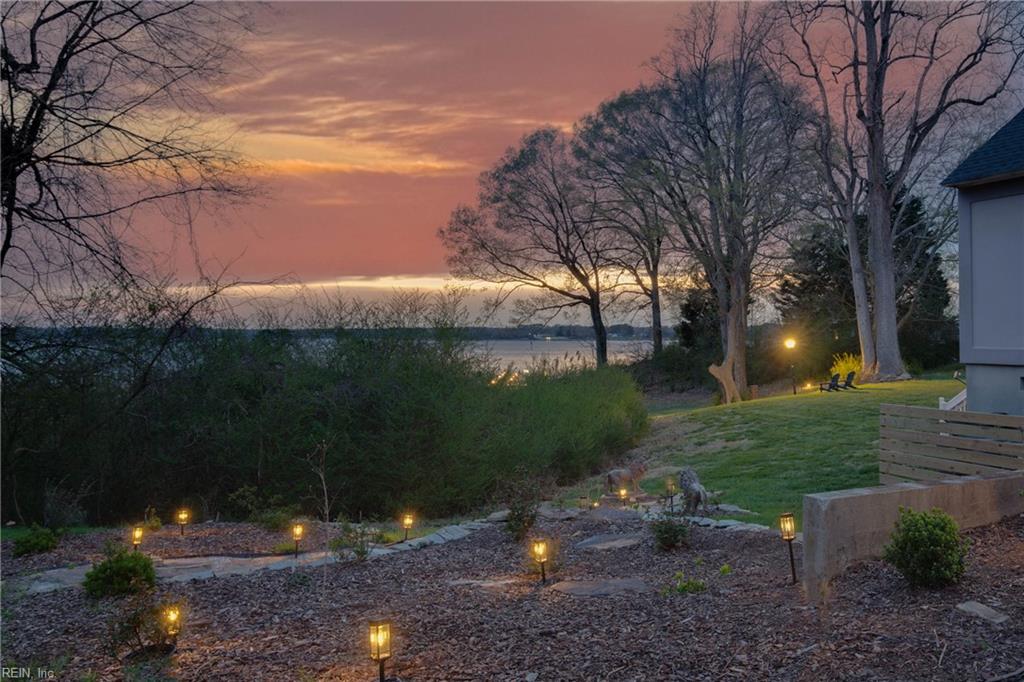 118 Sleepy Point WAY