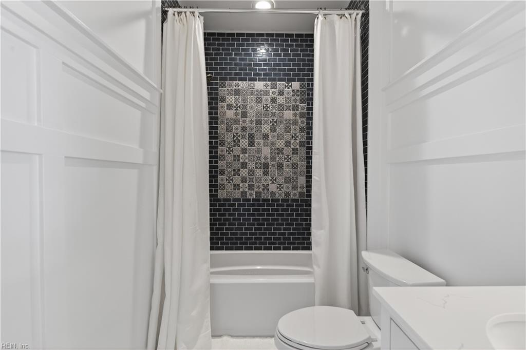 118 Sleepy Point WAY