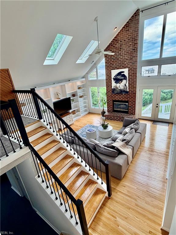 118 Sleepy Point WAY