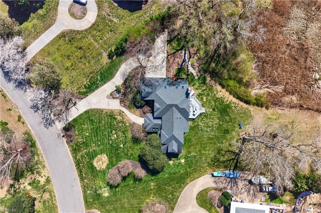 118 Sleepy Point WAY