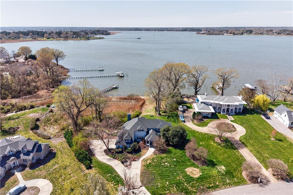 118 Sleepy Point WAY