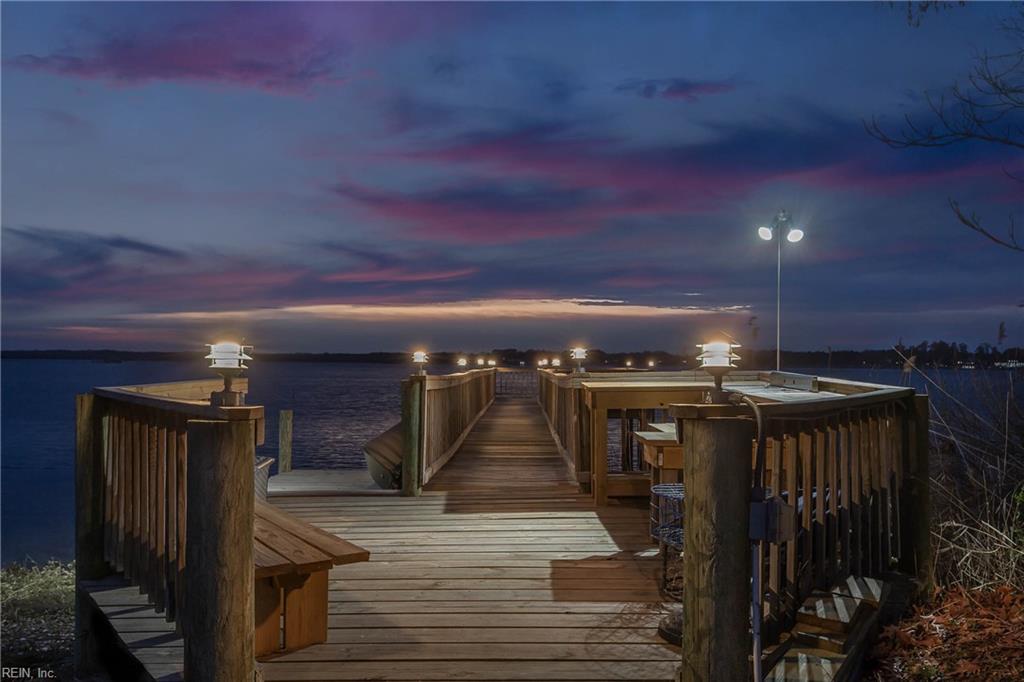 118 Sleepy Point WAY