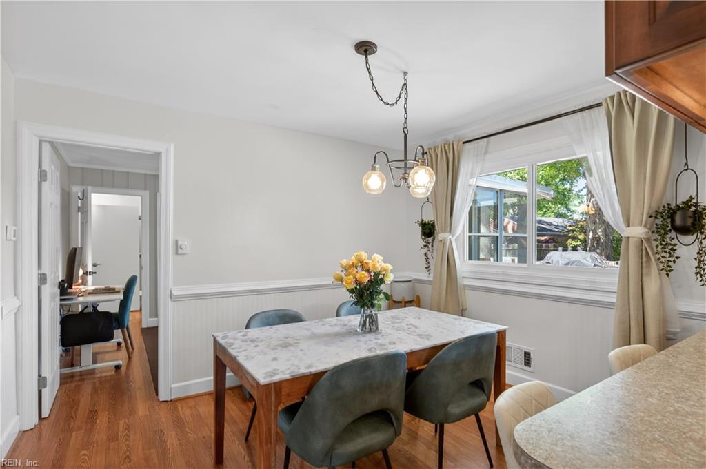 403 Mayflower RD