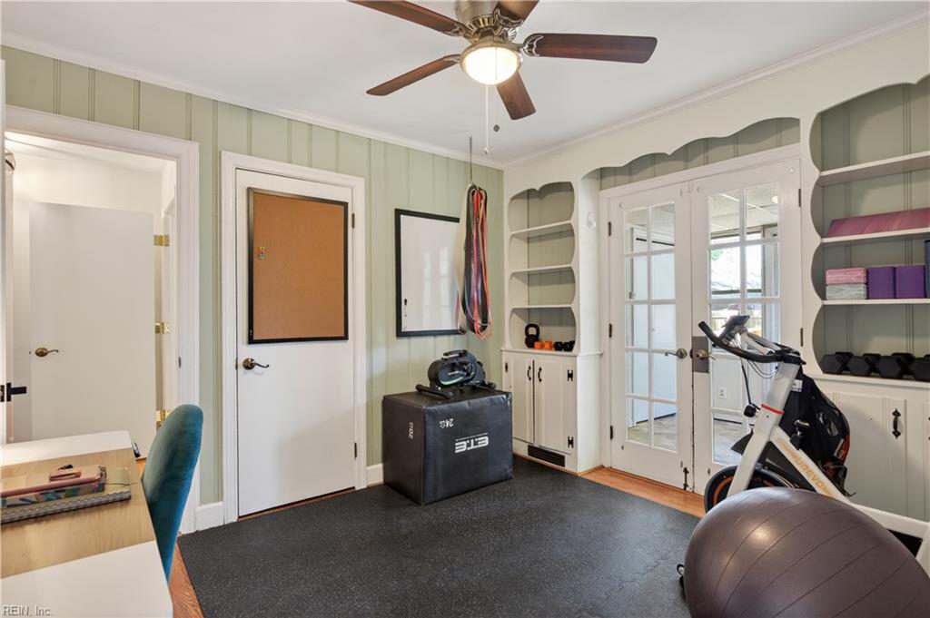 403 Mayflower RD