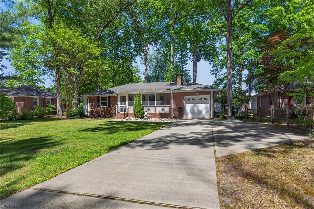 403 Mayflower RD