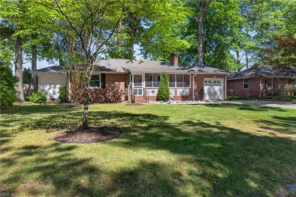 403 Mayflower RD