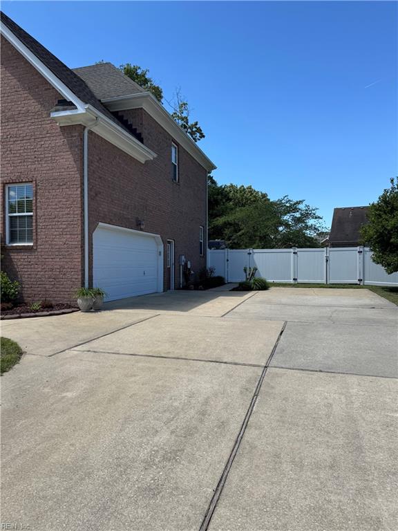 3351 Oyster Creek DR