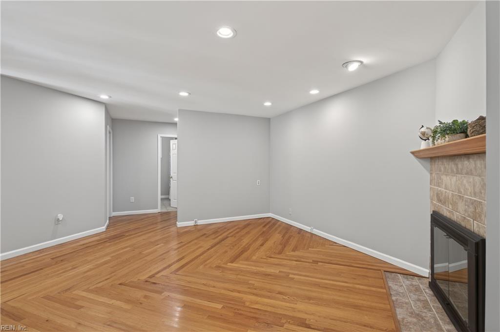 1605 Cornus CT