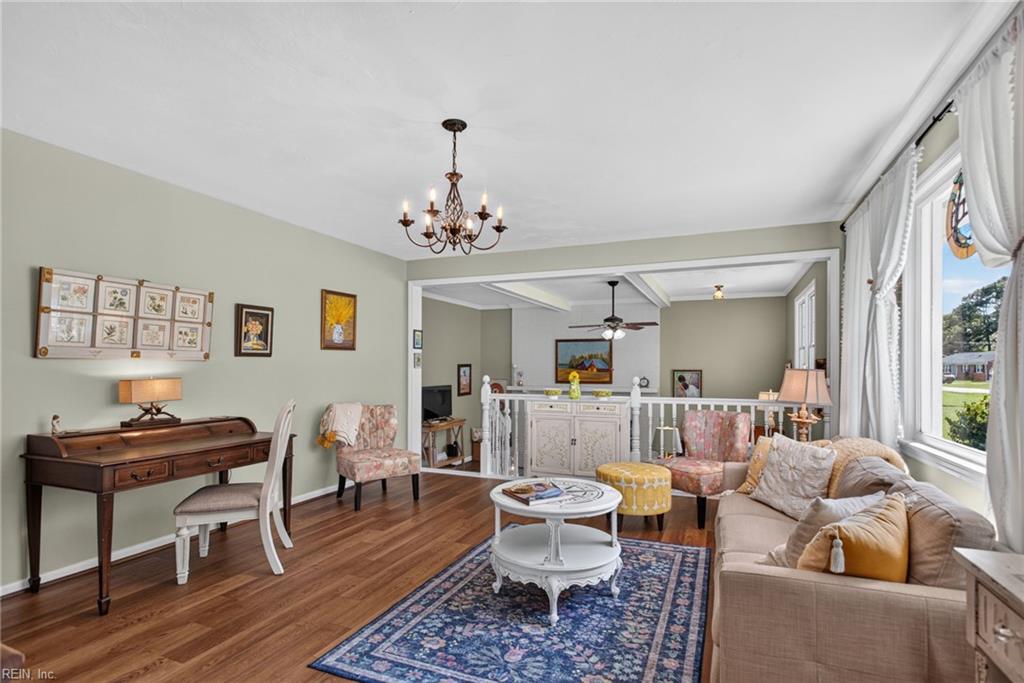 302 Jordan DR