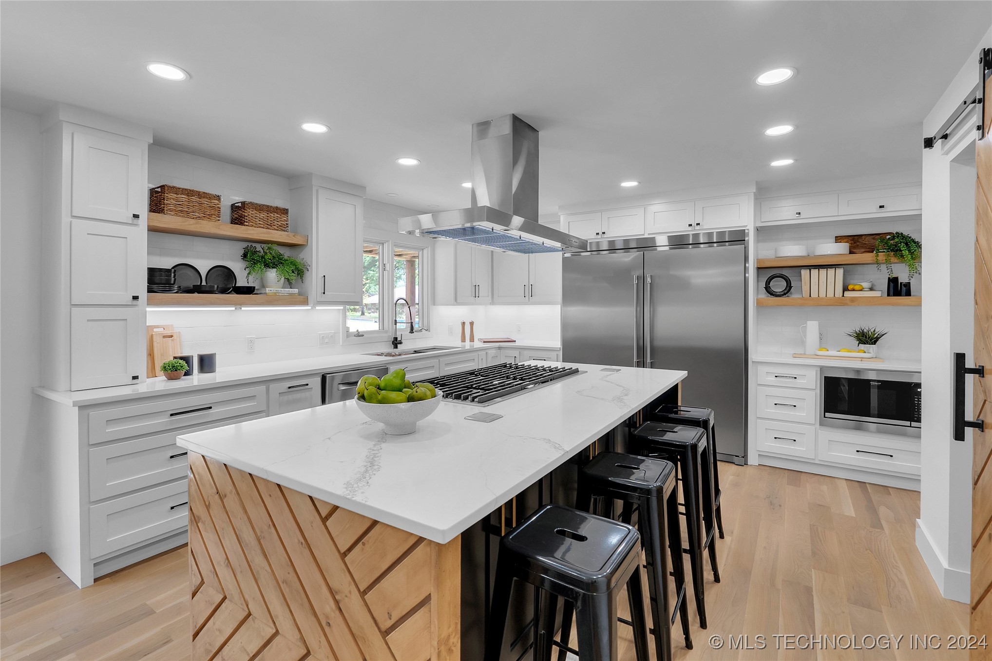 5647 E 113th Street