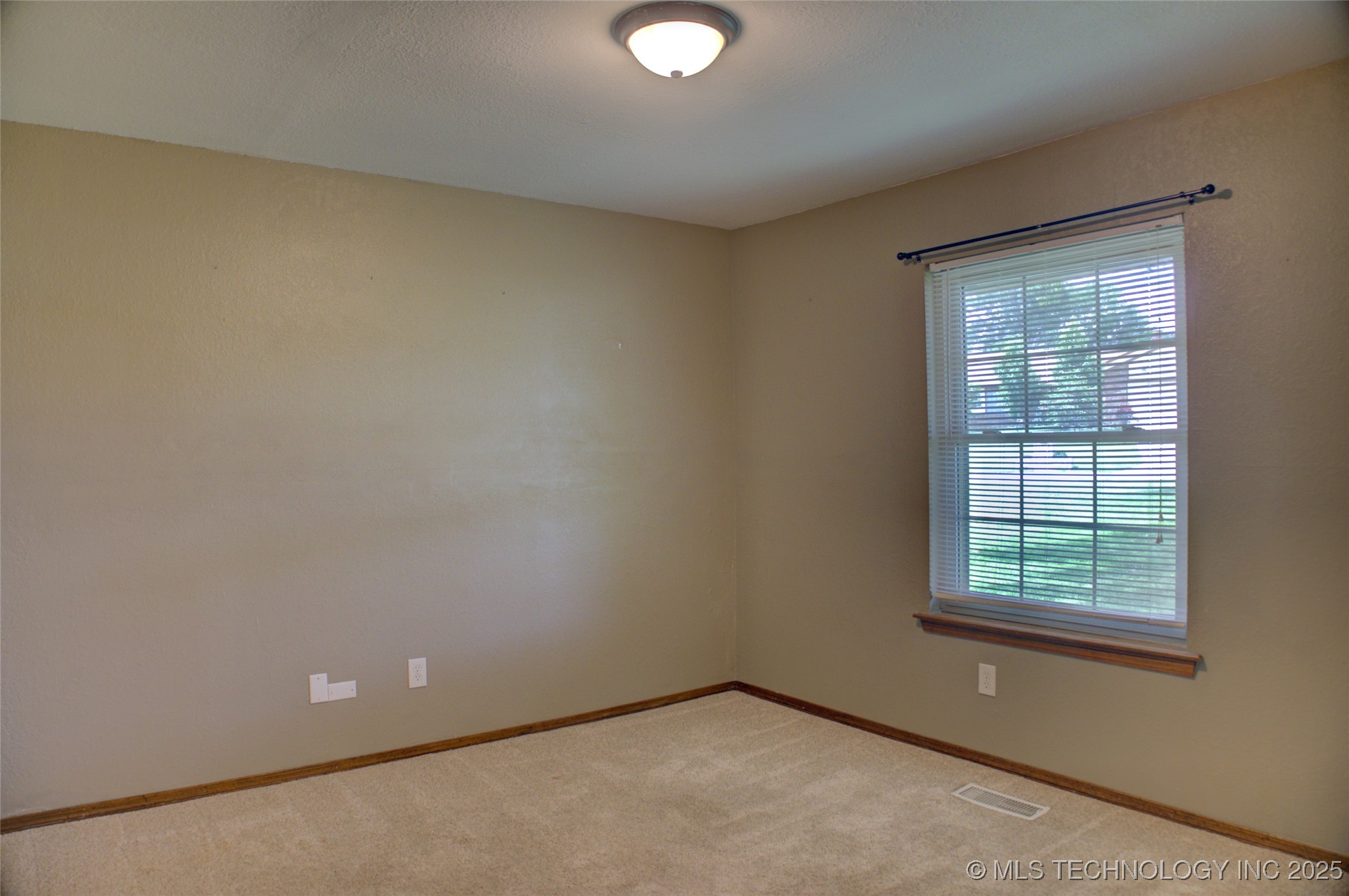 9701 Springlake Drive