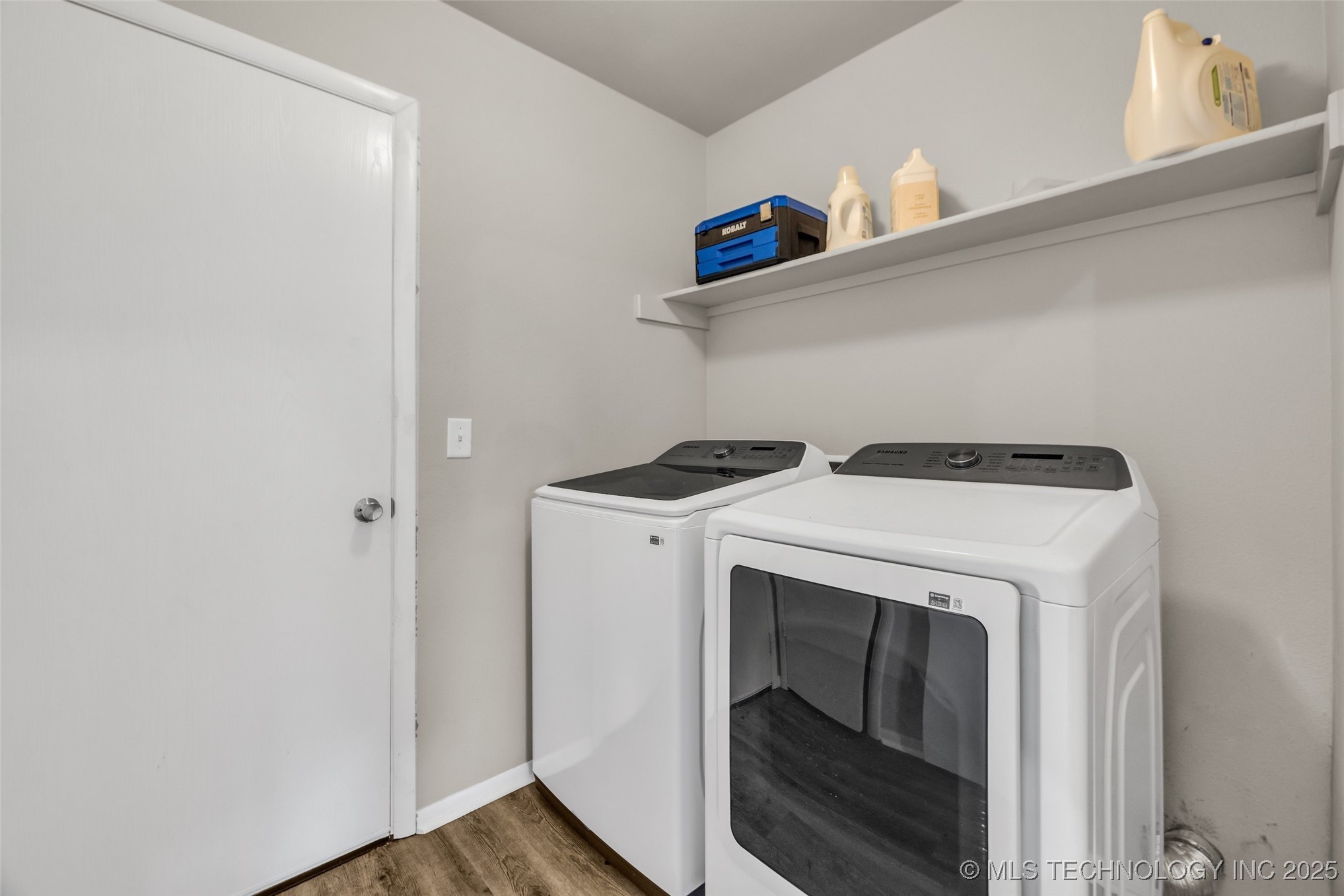 2801 Lariat Lane