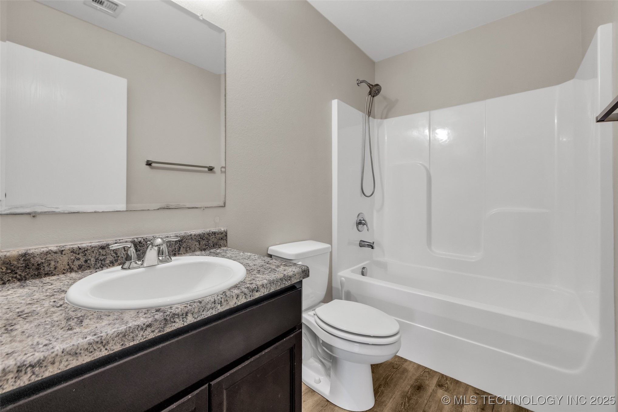 2801 Lariat Lane