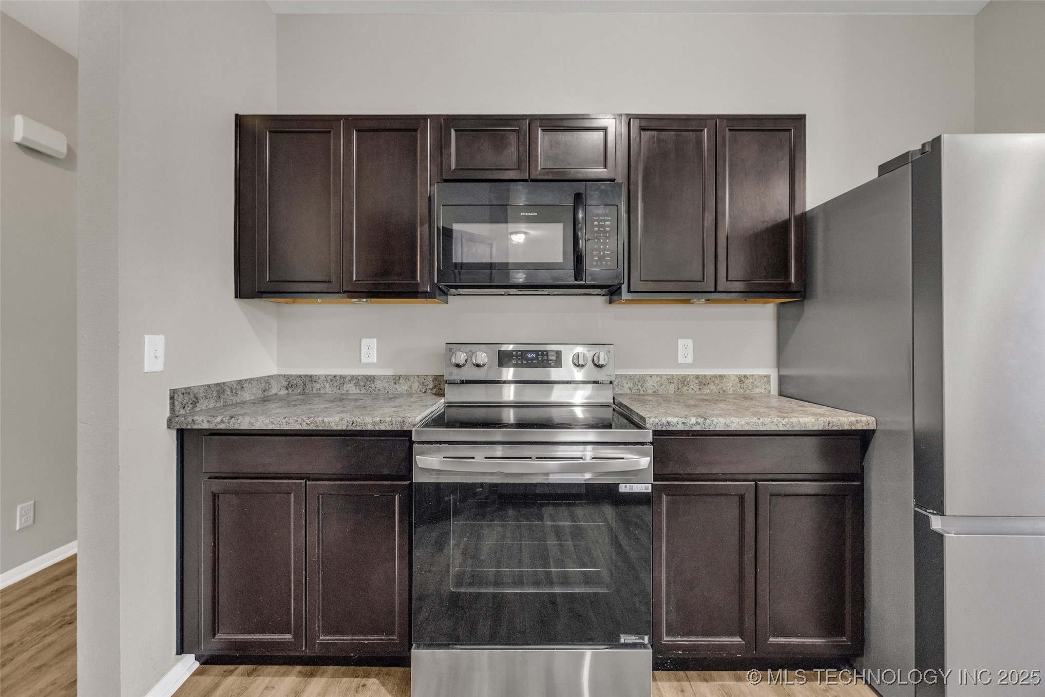 2801 Lariat Lane