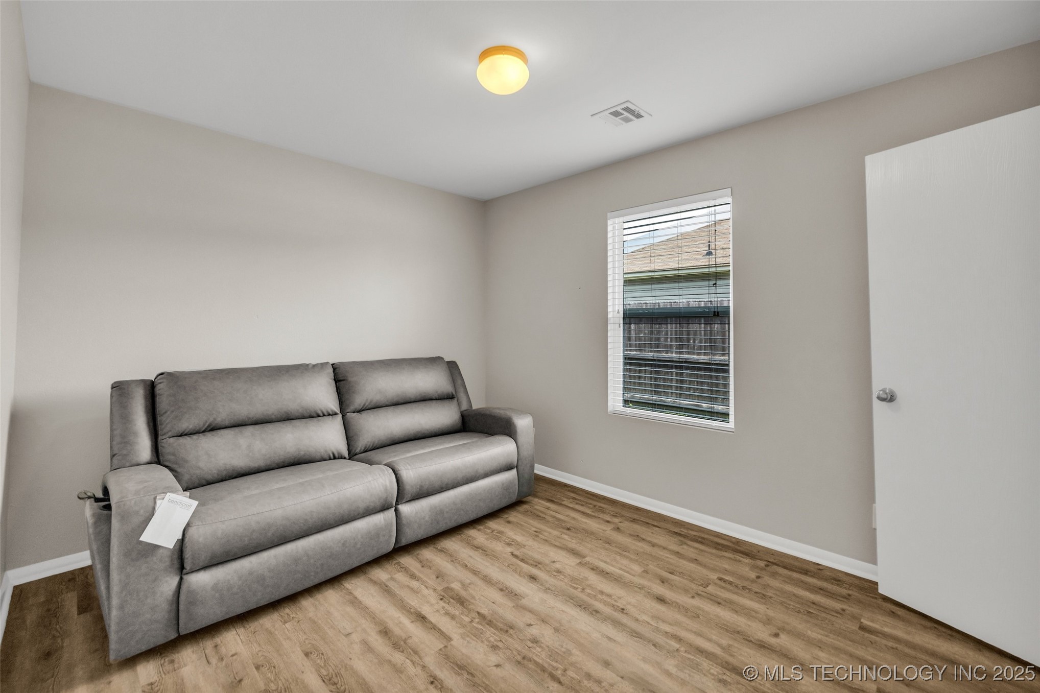 2801 Lariat Lane