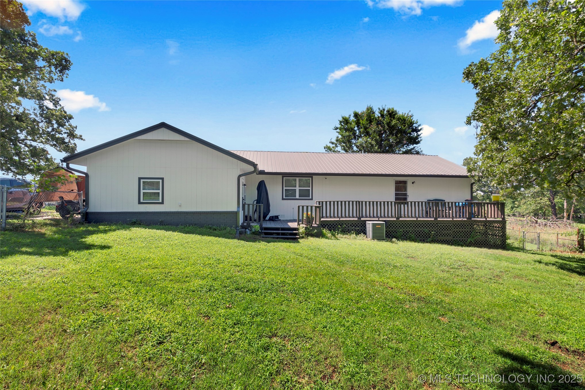 9673 Movilla Hills Drive