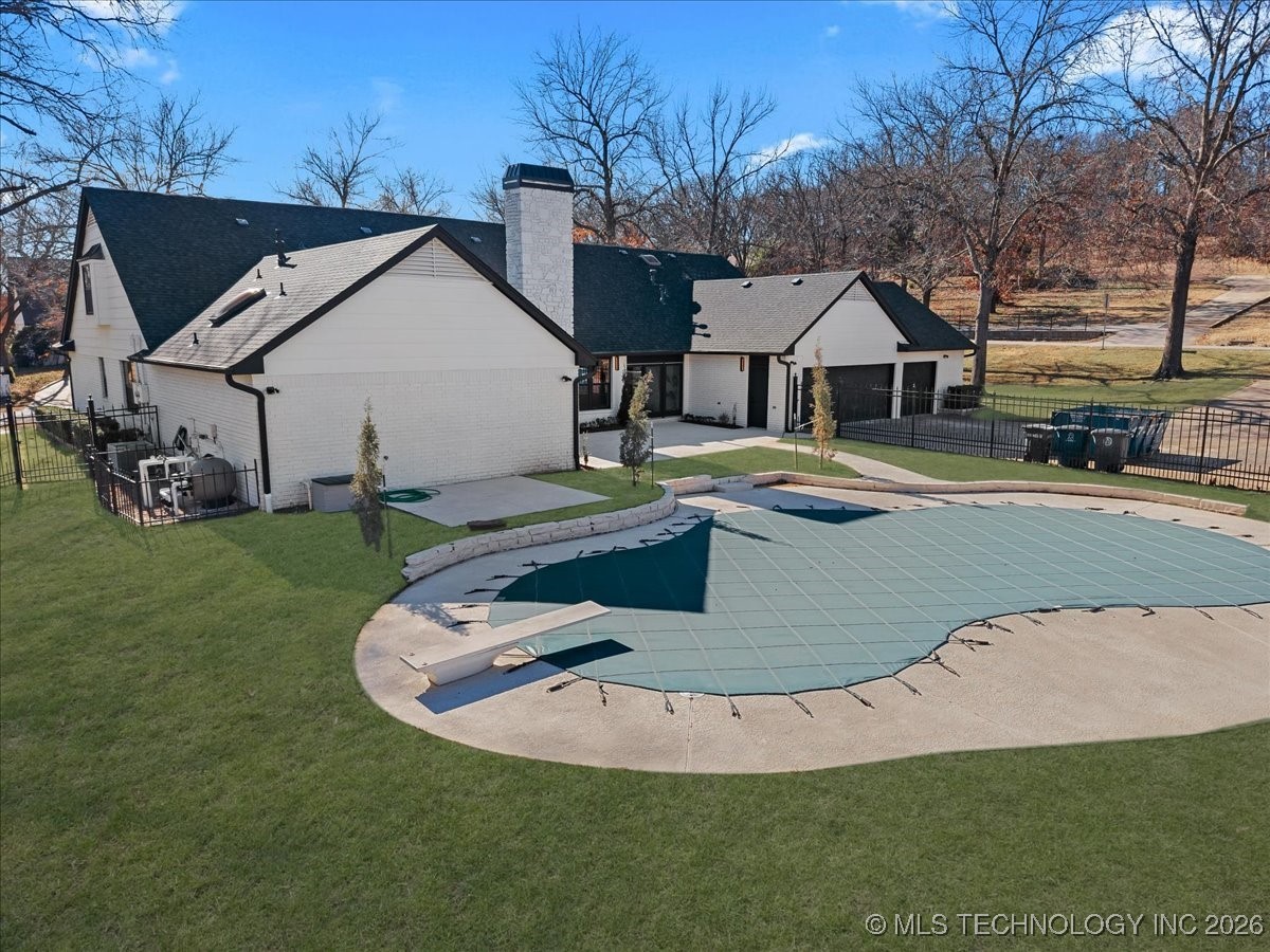 3709 E 80th Street