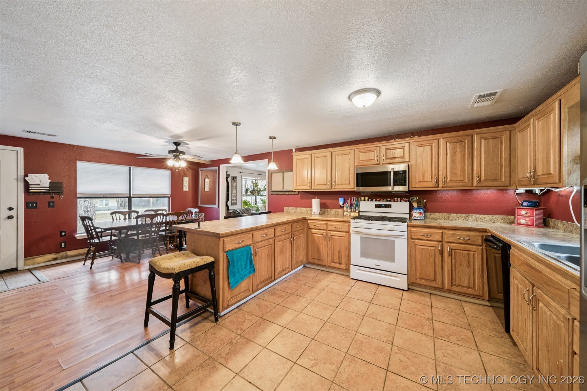 1516 W Kiowa Street