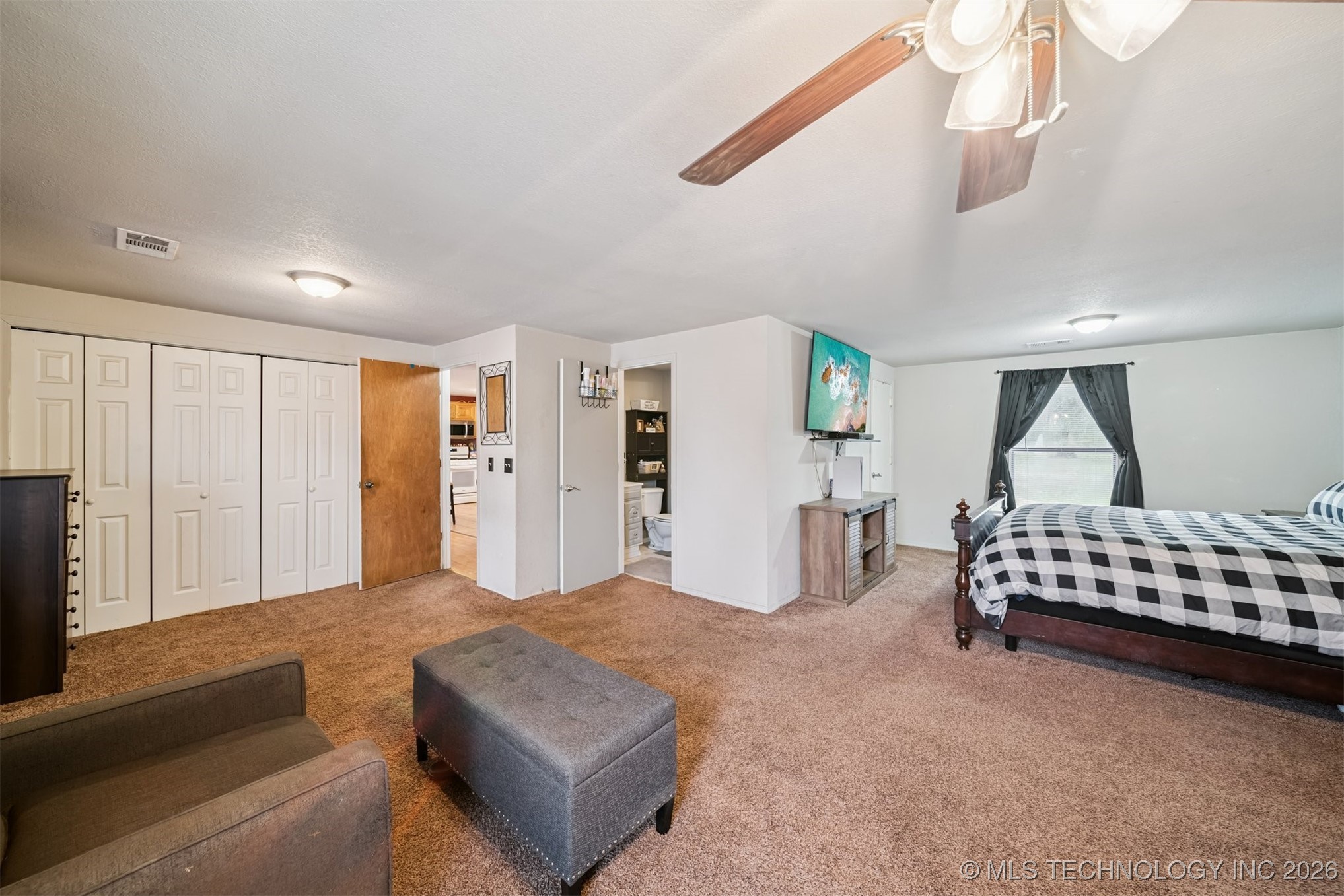 1516 W Kiowa Street