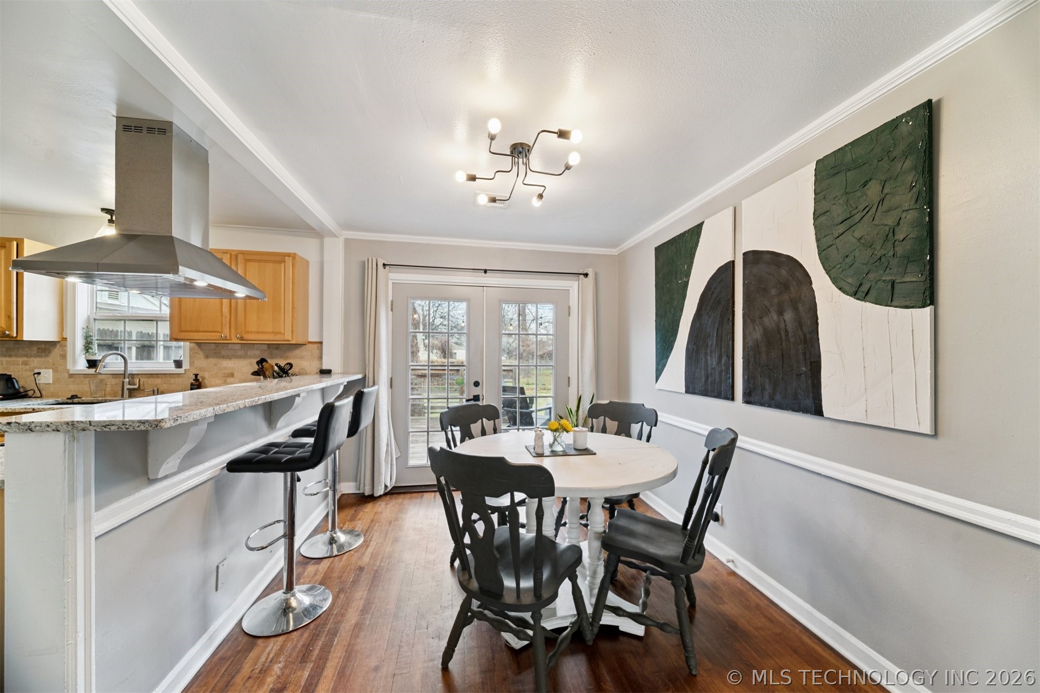 4243 Riverside Drive