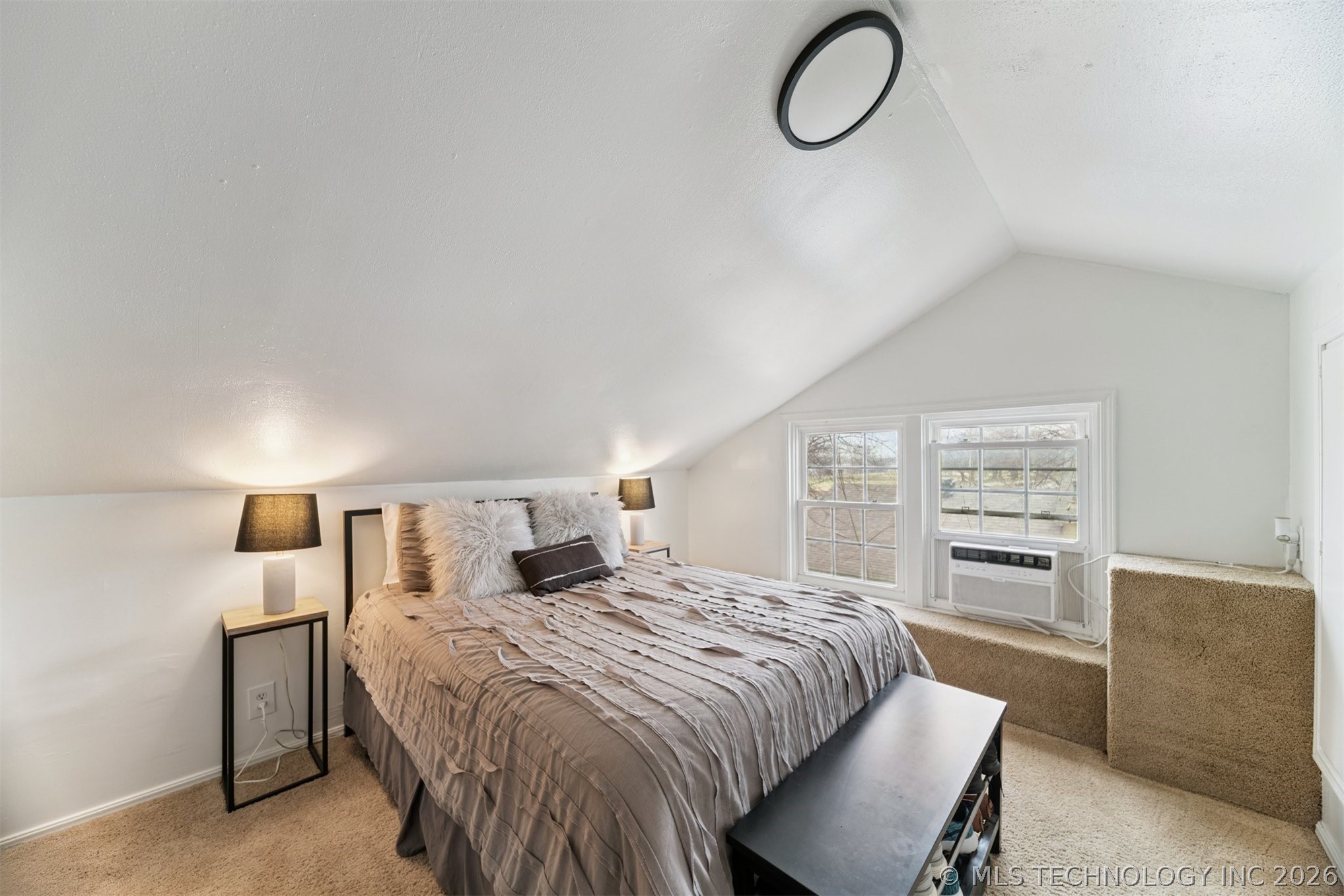 4243 Riverside Drive