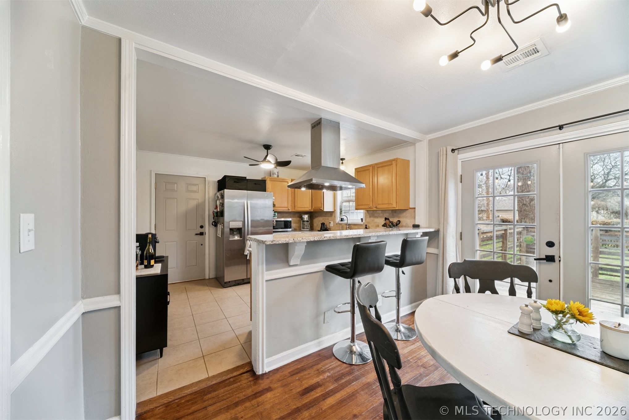 4243 Riverside Drive