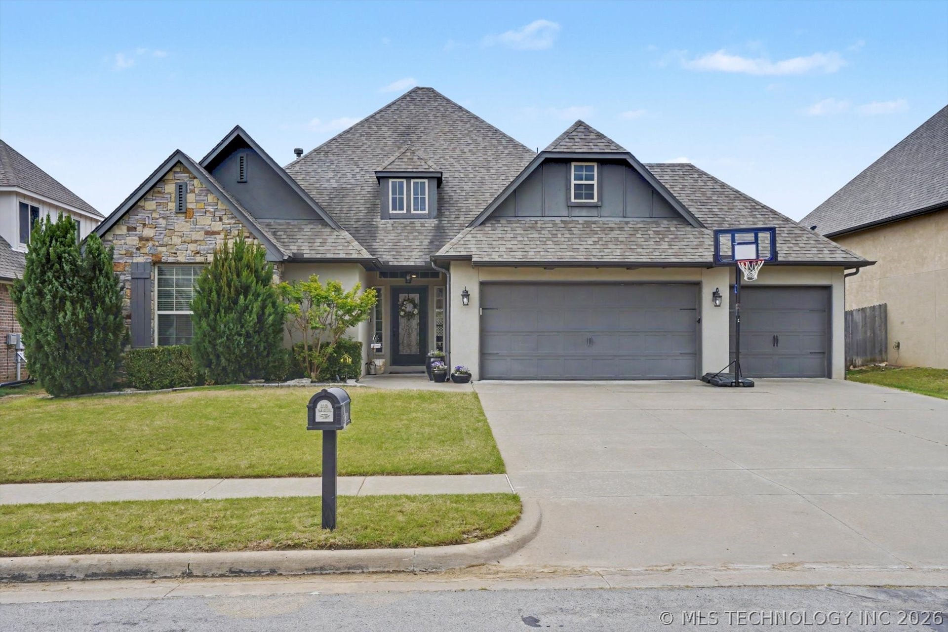 16310 E 47th Place