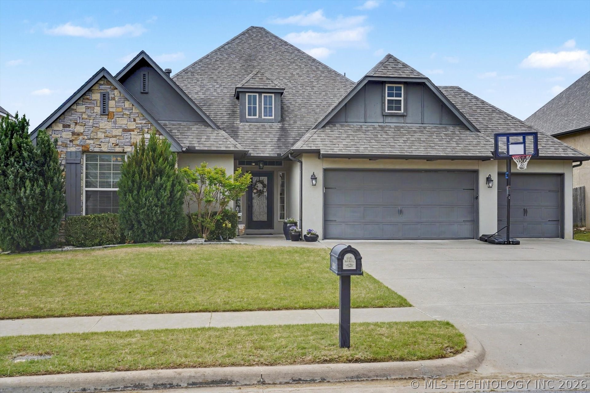 16310 E 47th Place