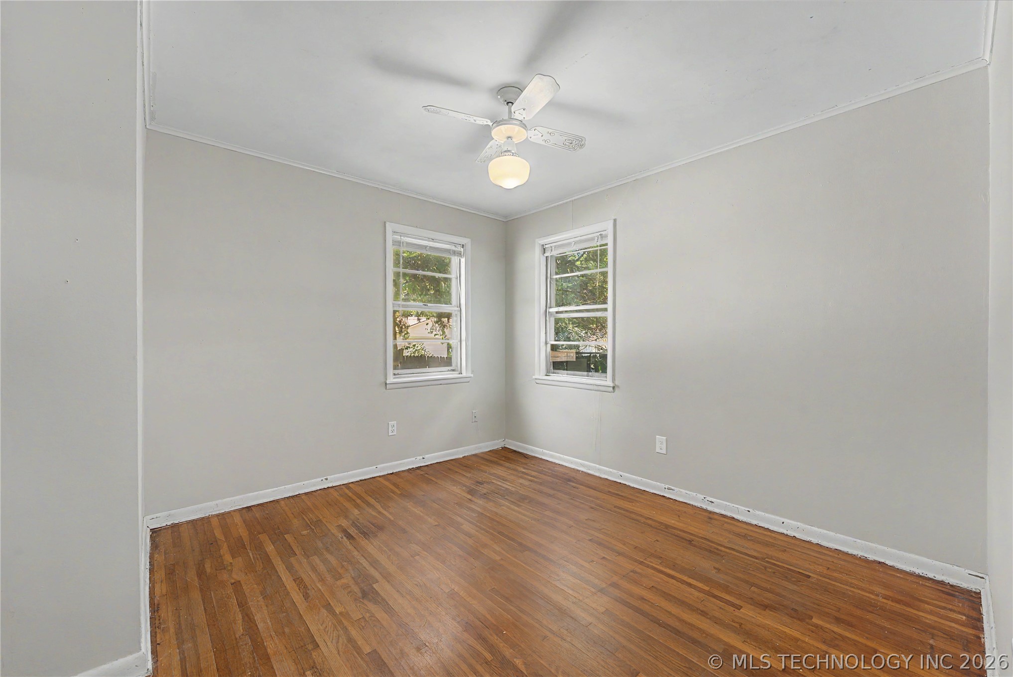 503 W Toledo Place