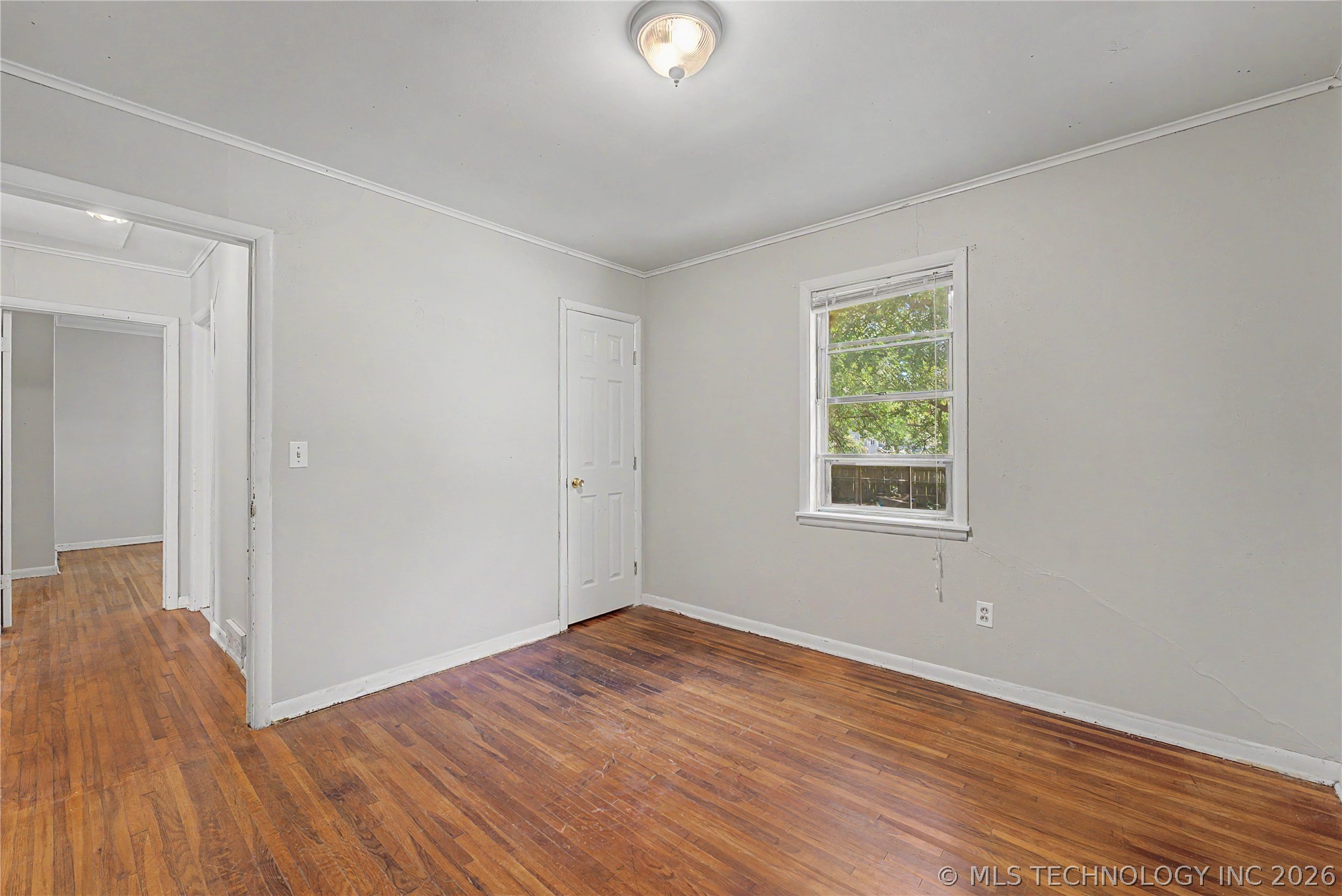 503 W Toledo Place