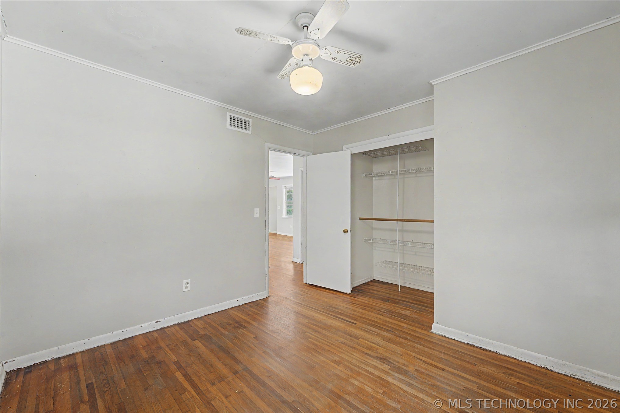 503 W Toledo Place