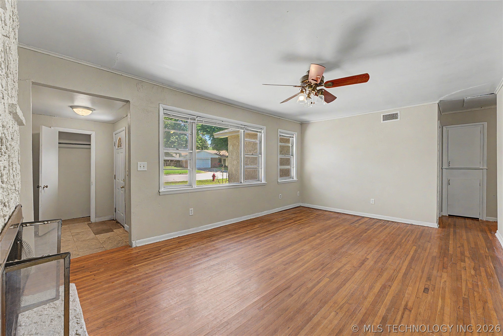 503 W Toledo Place