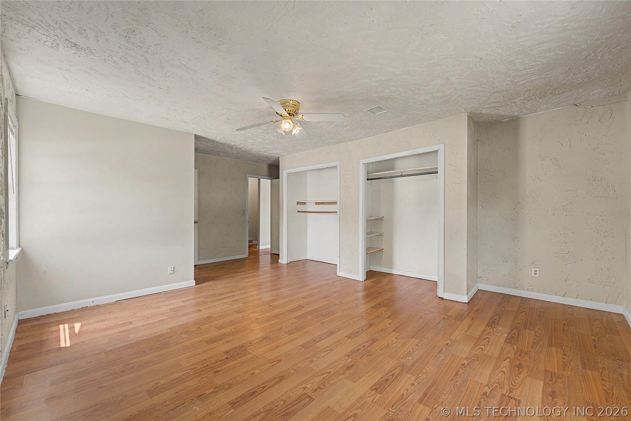 503 W Toledo Place