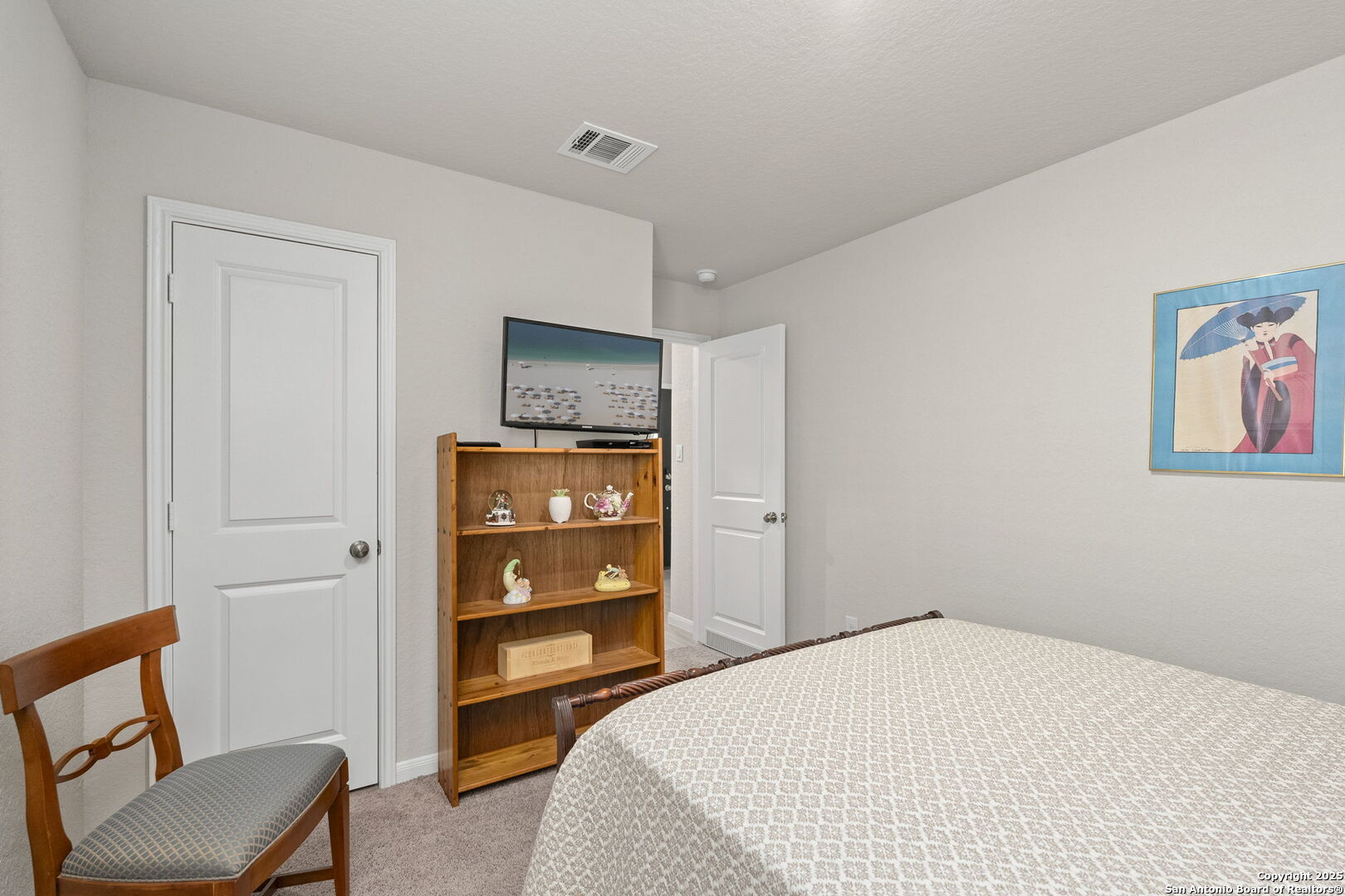 5711 Cicada Circle