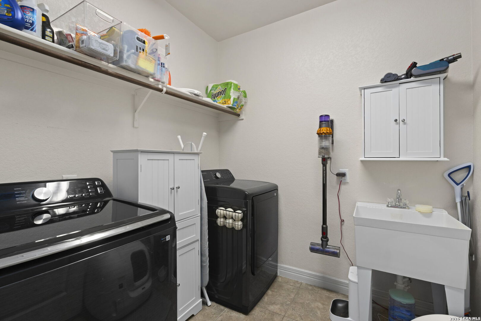 3711 Galveston Trl