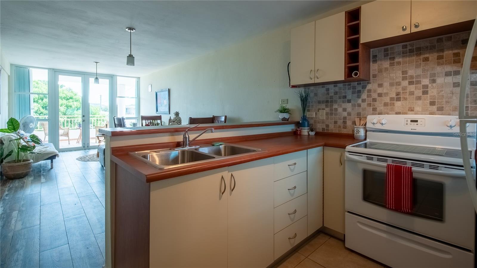 Carretera 301 MANUEL PAGAN FERNANDEZ #Apt 324