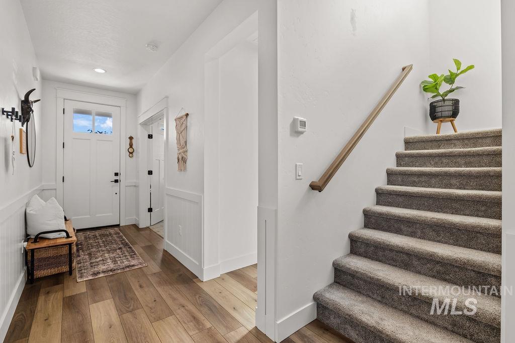 5701 N Calcutta